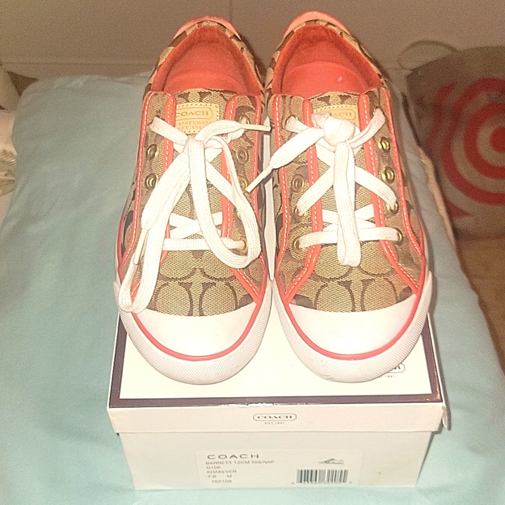 LNIB Authentic Coach sneakers canvas print Sz 7